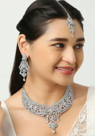 Picture of Splendid Silver Necklace Set