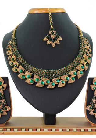 Picture of Grand Dark Olive Green Necklace Set