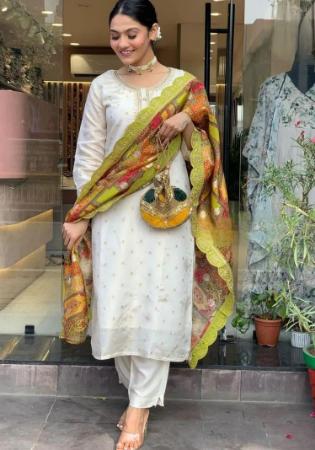 Picture of Fine Crepe White Readymade Salwar Kameez