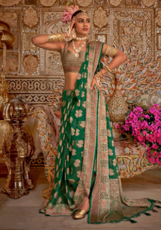 Picture of Shapely Georgette Dark Green Saree
