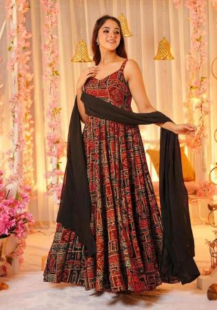 Picture of Delightful Chiffon Sienna Readymade Gown
