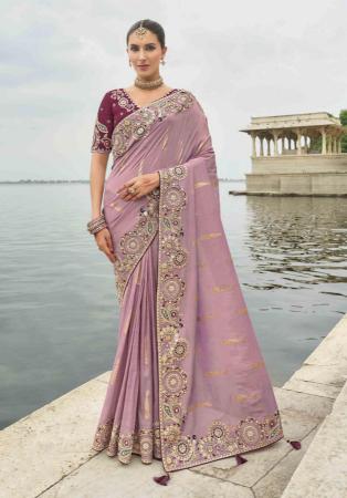 Picture of Alluring Silk Purple Saree