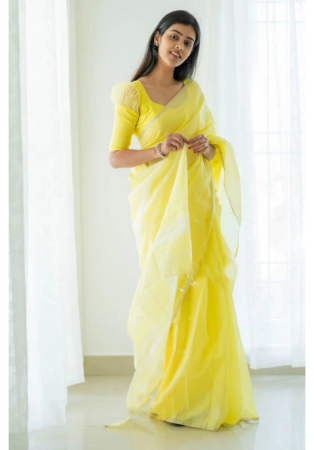 Picture of Excellent Silk Golden Saree