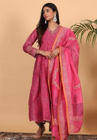 Picture of Chiffon & Silk Light Pink Readymade Salwar Kameez