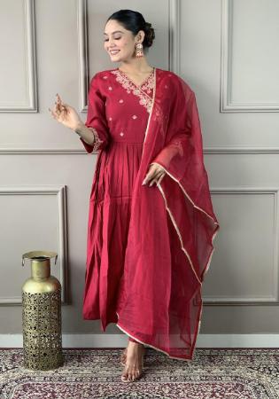 Picture of Statuesque Chiffon Maroon Readymade Salwar Kameez
