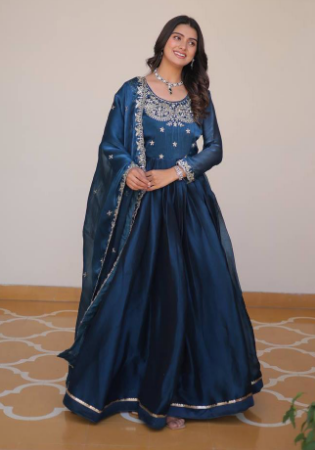 Picture of Amazing Silk Midnight Blue Party Wear Gown