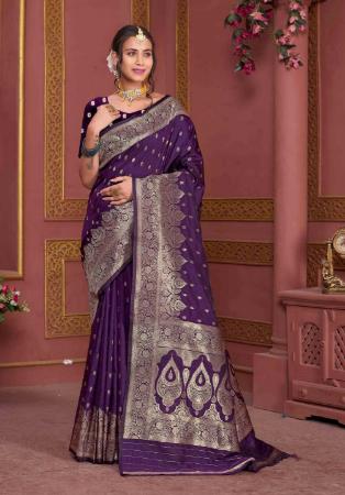 Picture of Gorgeous Silk Purple Saree