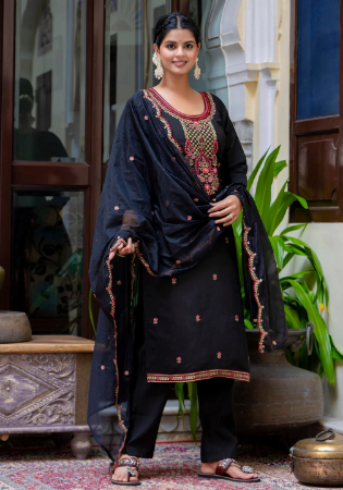 Picture of Lovely Silk Black Readymade Salwar Kameez