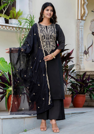 Picture of Ravishing Silk Black Readymade Salwar Kameez