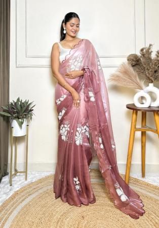 Picture of Elegant Chiffon Pale Violet Red Saree