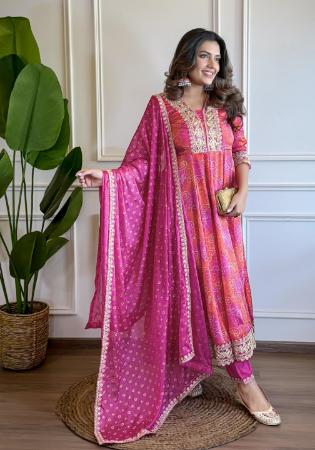 Picture of Cotton Pale Violet Red Readymade Salwar Kameez
