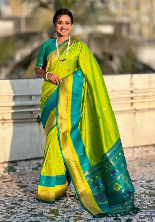 Picture of Splendid Silk Golden Saree
