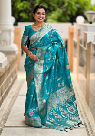 Picture of Resplendent Silk Teal Saree