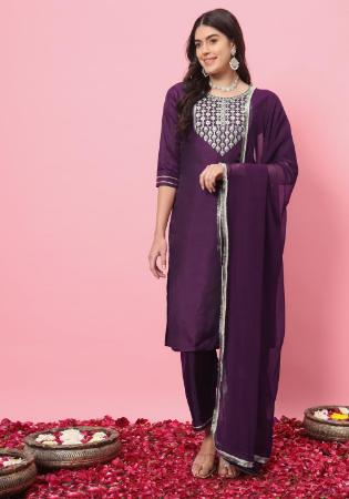 Picture of Graceful Silk Fuchsia Readymade Salwar Kameez