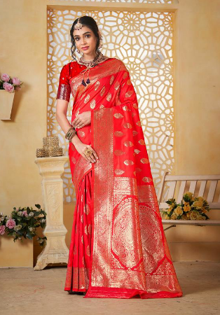 Picture of Wonderful Silk Crimson Saree