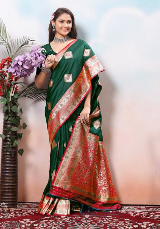 Picture of Resplendent Silk Forest Green Saree