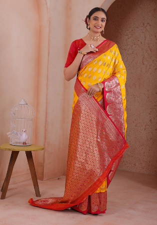 Picture of Excellent Silk Orange Saree