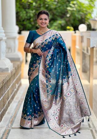 Picture of Beautiful Silk Teal Saree