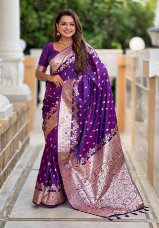 Picture of Ravishing Silk Purple Saree