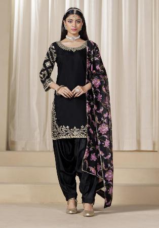 Picture of Superb Silk Black Straight Cut Salwar Kameez