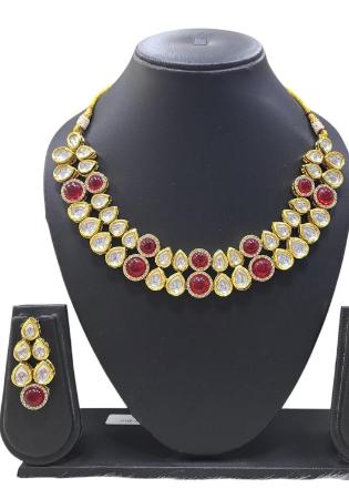 Picture of Enticing Silver Necklace Set