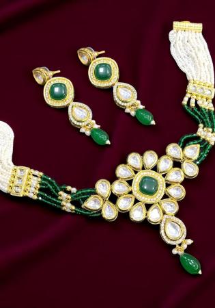 Picture of Radiant Chiffon Beige Necklace Set