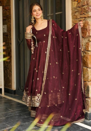 Picture of Statuesque Silk Sienna Readymade Salwar Kameez