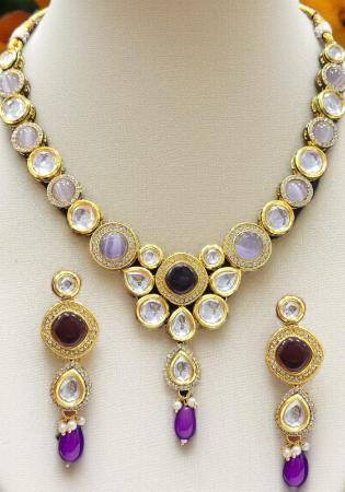 Picture of Graceful Dark Orchid Necklace Set