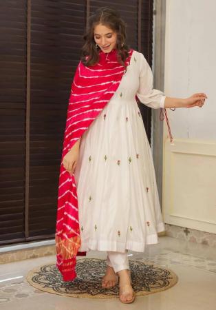Picture of Cotton & Silk Off White Readymade Salwar Kameez
