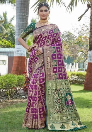 Picture of Appealing Silk Grey Saree