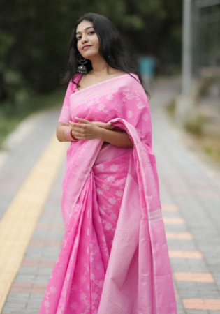 Picture of Grand Silk Pink Saree