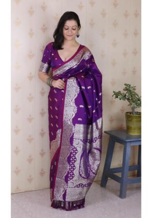 Picture of Good Looking Silk Purple Saree