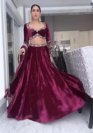Picture of Pretty Net & Silk Purple Lehenga Choli