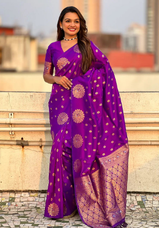 Picture of Amazing Silk Dark Magenta Saree