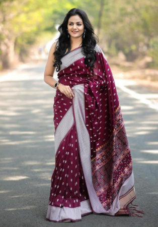 Picture of Graceful Silk Saddle Brown Saree