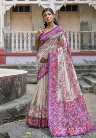 Picture of Stunning Silk Silver Saree