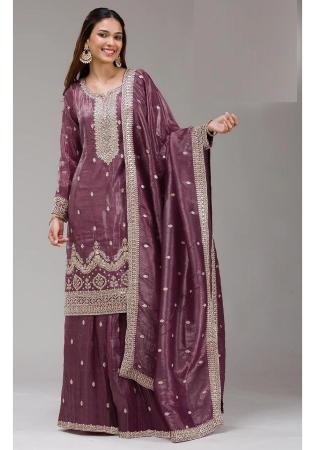 Picture of Elegant Chiffon Grey Straight Cut Salwar Kameez