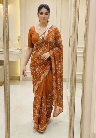 Picture of Graceful Silk Chocolate Saree