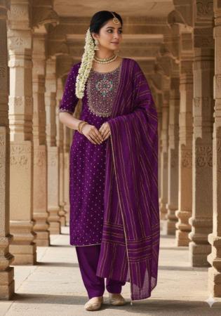 Picture of Pleasing Chiffon Purple Straight Cut Salwar Kameez