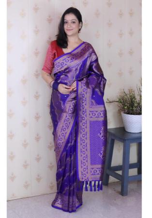 Picture of Excellent Silk Indian Red Saree