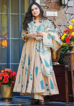 Picture of Elegant Chiffon Azure Readymade Salwar Kameez