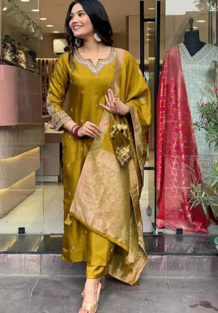 Picture of Cotton Dark Golden Rod Readymade Salwar Kameez