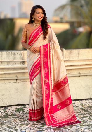 Picture of Taking Silk Off White Saree
