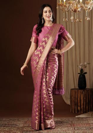 Picture of Splendid Georgette Pale Violet Red Saree